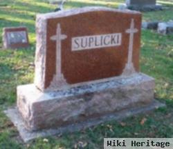 Helen Suplicki Kruzick