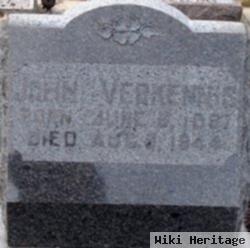 John L Verkennis