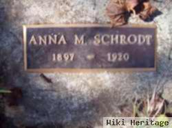 Anna M Schrodt