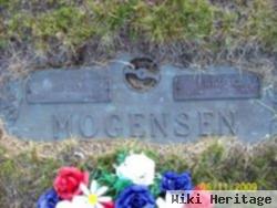 Betsy J Neishem Mogensen