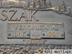 Veronica A "vernie" Janaszak