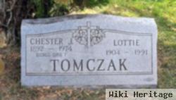 Lottie Tomczak