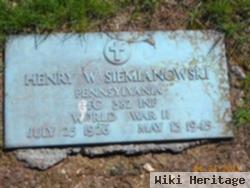 Pfc Henry W Siemianowski