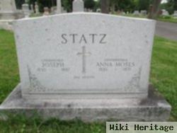 Anna Moses Statz