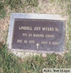 Lindell Joy Myers, Sr