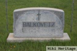 Carl W Balkovetz