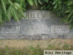 Mary E Riley