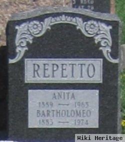 Anita Repetto