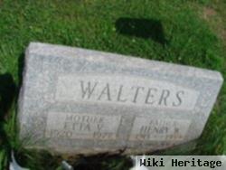 Etta V Walters