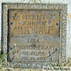 John W Pilant