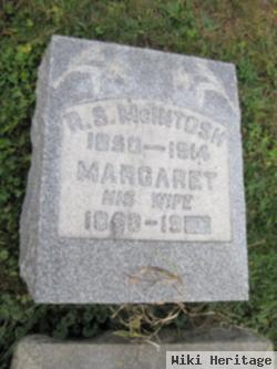 Margaret A Whitehill Mcintosh