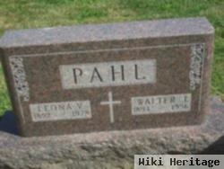 Walter J Pahl