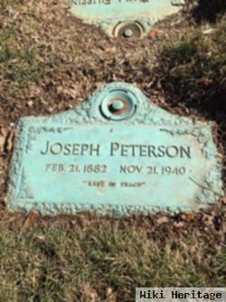 Joseph Peterson
