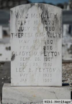 Lee B Peyton