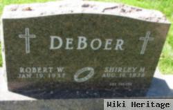 Robert W Deboer