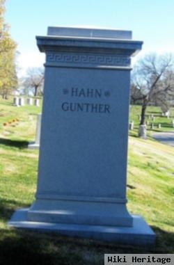 Louise Hahn Gunther