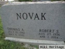 Robert S Novak