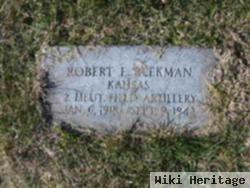 2Lt Robert E Beekman