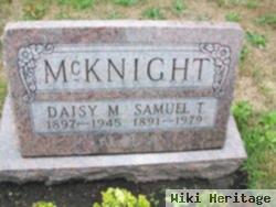 Samuel T Mcknight