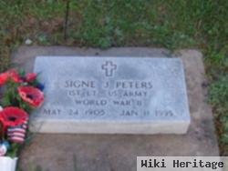 Signe J Hanson Peters