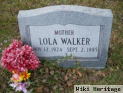 Lola Walker