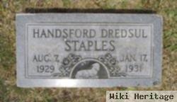 Handsford Dredsul Staples