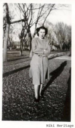 Genevra Mary "honey" Peters Williamson