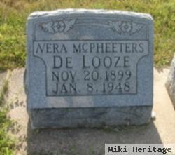 Nera May Mcpheeters De Looze