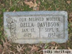 Della Davidson