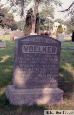 Ralph Henry Voelker