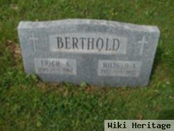 Mrs Mildred A. Kraft Berthold