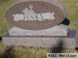 Dr Leo G Janks