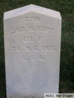 Pvt John H Fort