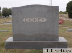 Lillye E Dickey