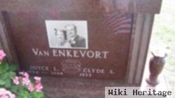 Joyce L Degrave Vanenkevort