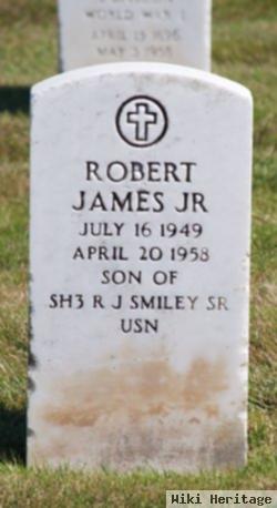 Robert James Smiley, Jr