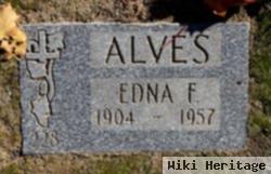 Edna F. Alves