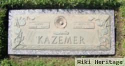 Amos Kazemer