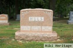 William R Huls