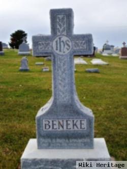 Harry Beneke