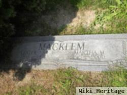 Lester J Macklem, Sr