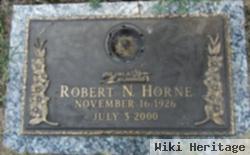 Robert Newton "bob" Horne