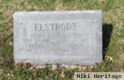 Shirley Elstrodt