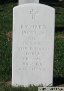 Col Richard Irvin